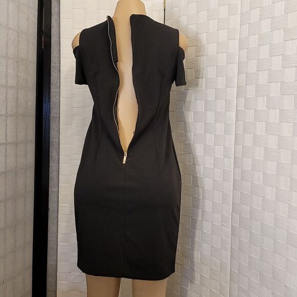 BRAND NEW TOMMY HILFIGER COLD SHOULDER  SLEEVELESS DRESS - Picture 14 of 15